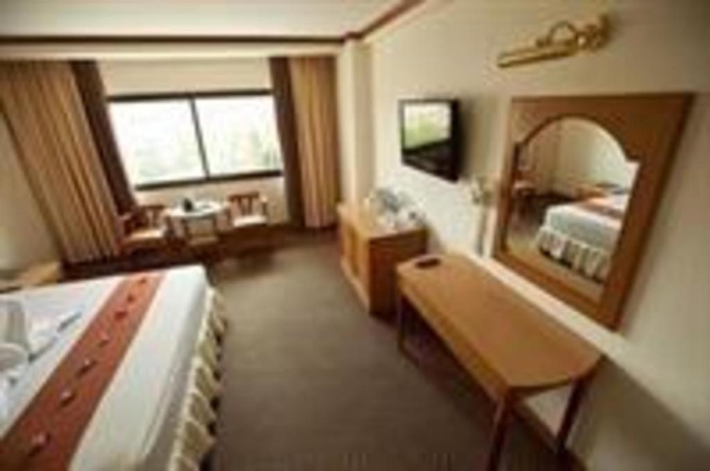 Sing Golden Place Hotel Hat Yai Buitenkant foto