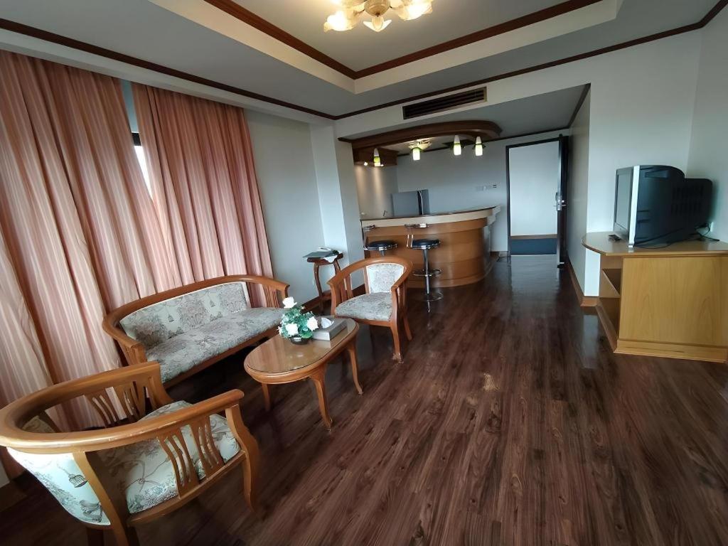 Sing Golden Place Hotel Hat Yai Buitenkant foto